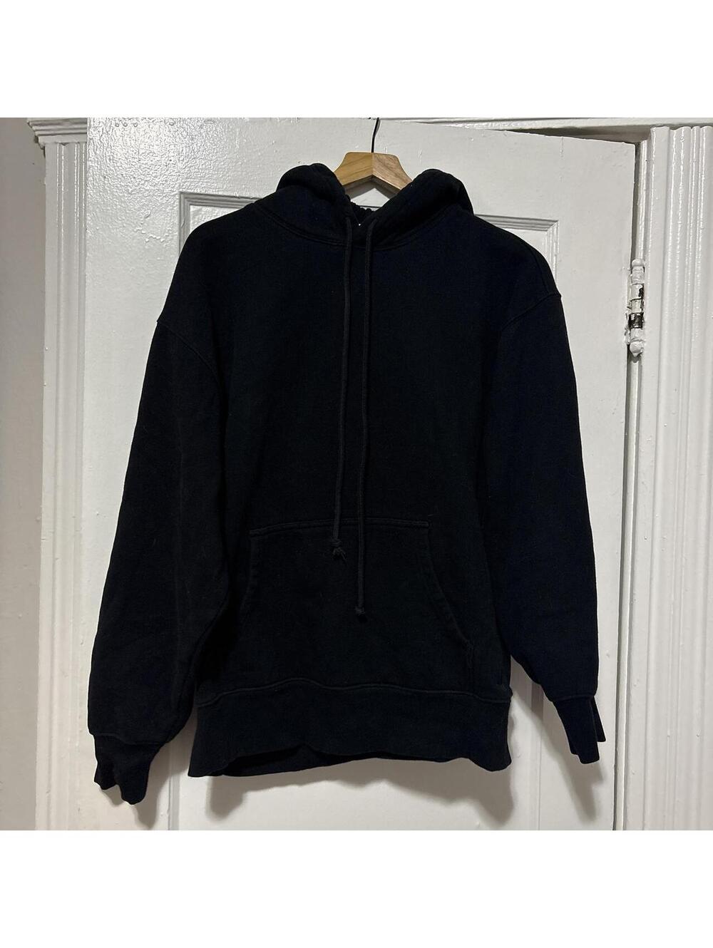 Aritzia Women's Black Hoody